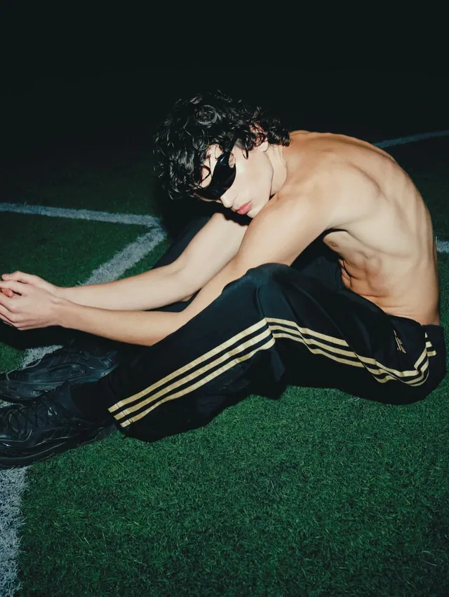 LOAD MAGAZINE